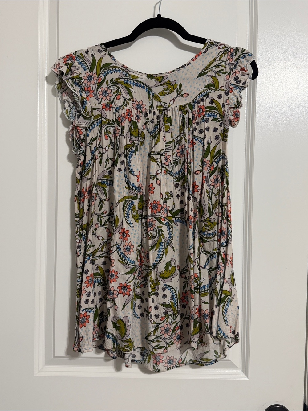 Floral Ruffle Sleeve Women’s Top — Cream with Pink & Green